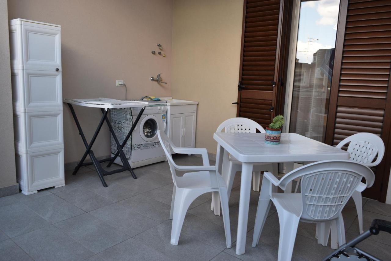 Casa Vacanze Lombardo Santa Teresa Di Riva Luaran gambar