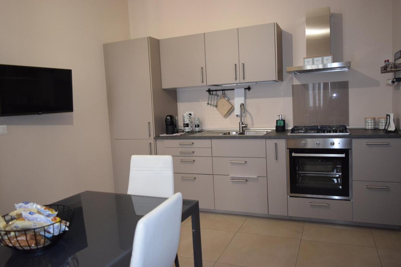 Casa Vacanze Lombardo Santa Teresa Di Riva Luaran gambar